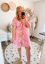 Load image into Gallery viewer, Special Guest Printed Dress