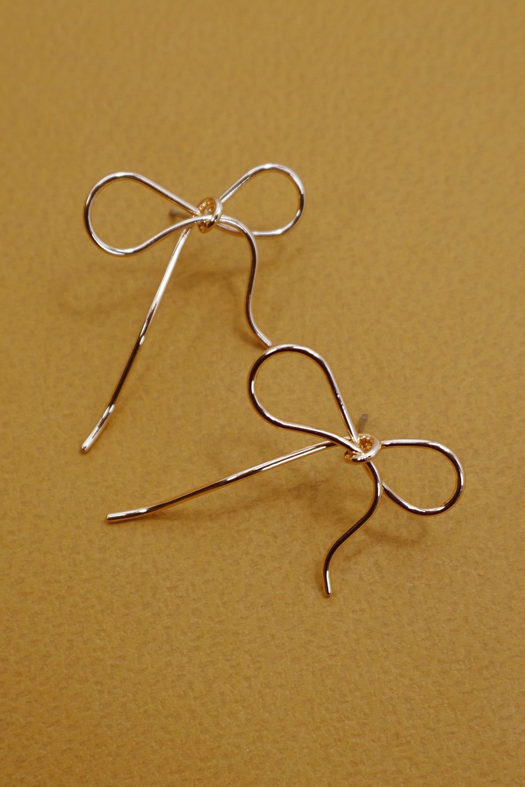 Delicate Wire Bow