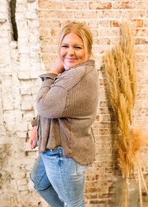 Casual Days Waffle Knit in Taupe