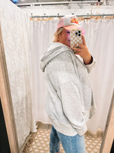 Load image into Gallery viewer, Wrenley Hooded Pullover